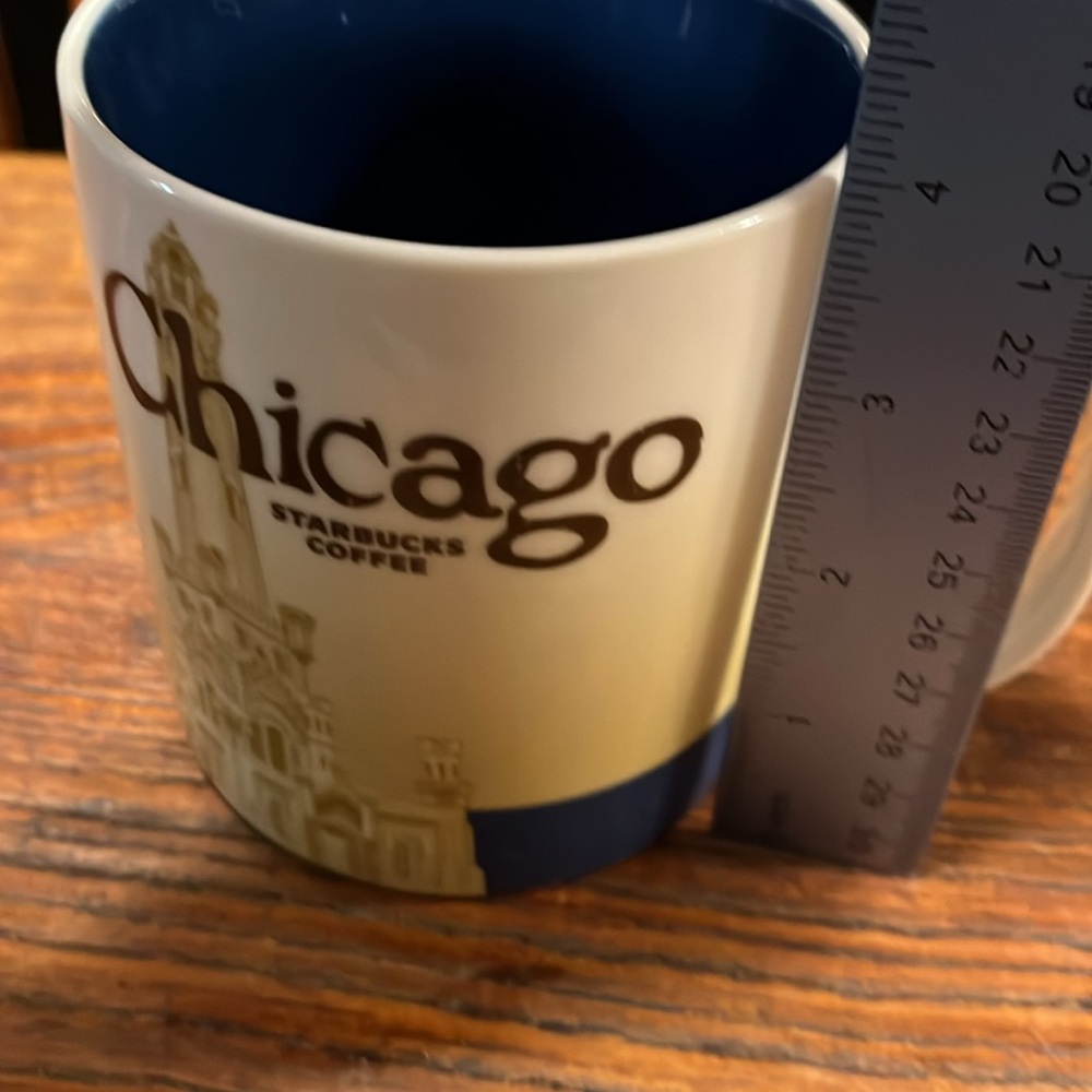 Chicago Starbucks Mug - Picture 5 of 6